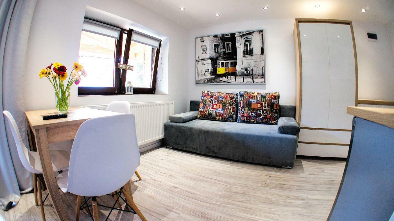 Apartamenty Karkonoskie คาร์ปัตซ์ ภายนอก รูปภาพ