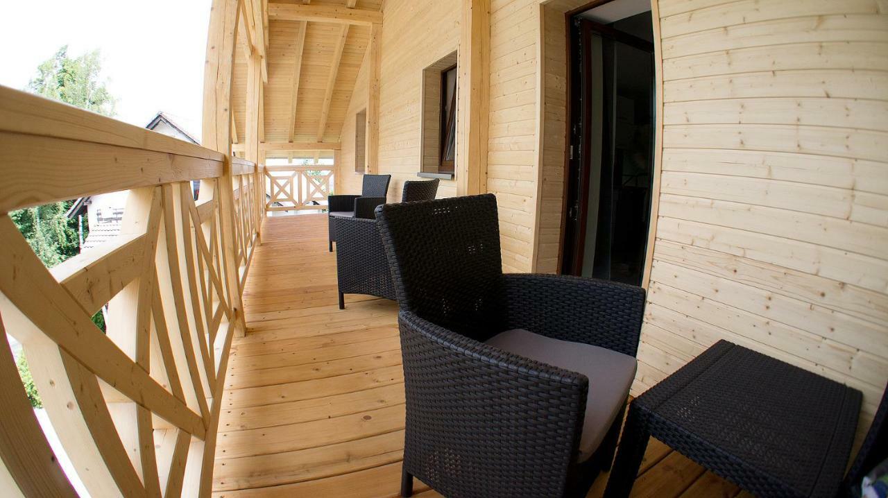 Apartamenty Karkonoskie คาร์ปัตซ์ ภายนอก รูปภาพ
